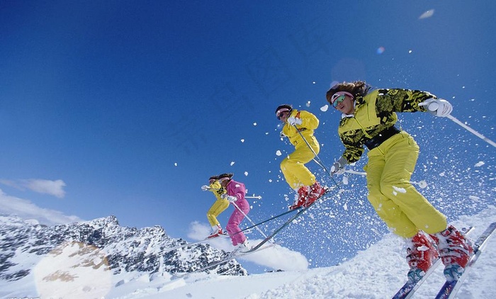 高山滑雪图片