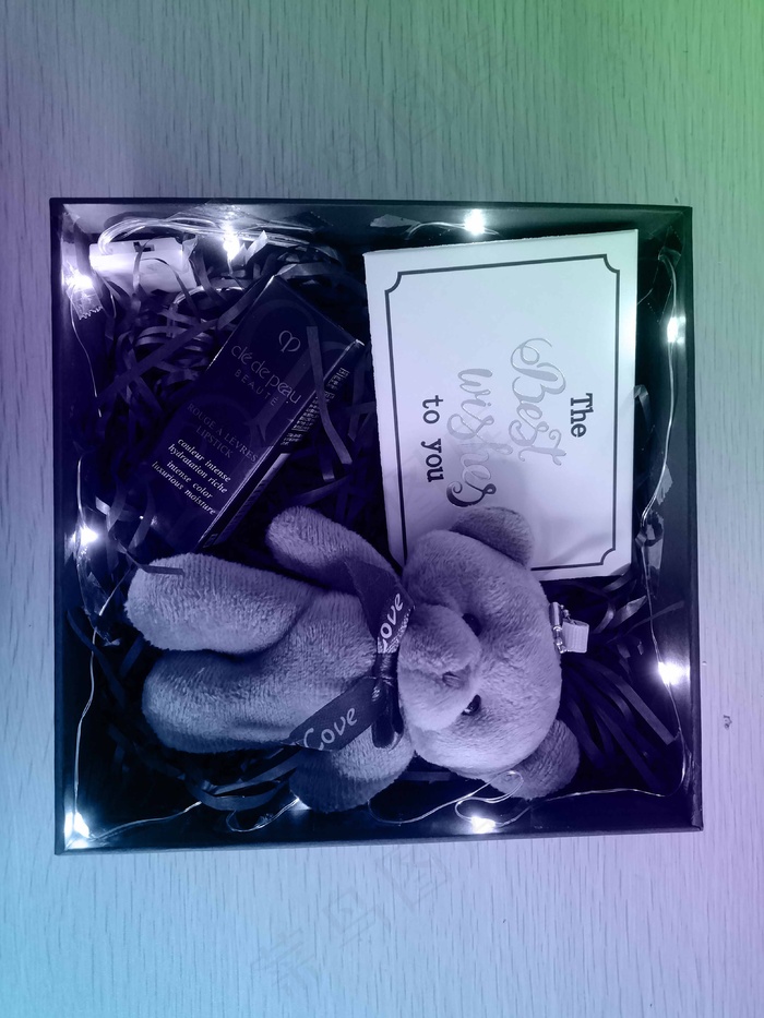 渐变色清新风炫彩生日礼物伴手礼实拍图 