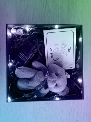 渐变色清新风炫彩生日礼物伴手礼实拍图 