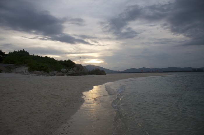 海南蜈支洲岛沙滩黄昏图片
