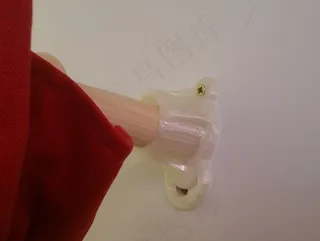 为窗帘轨端安装