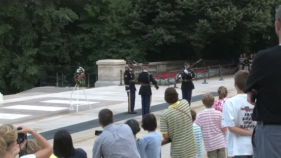 换岗的未知数8股票视频墓