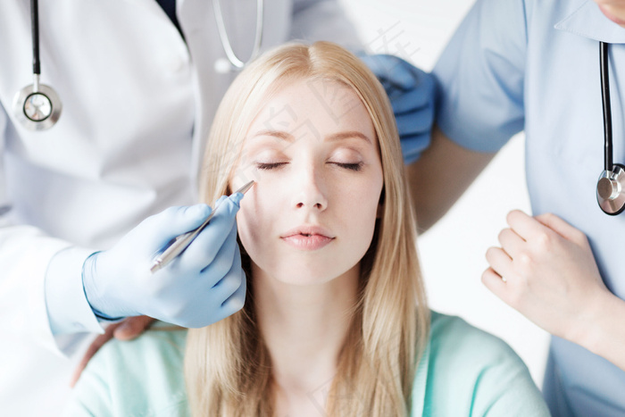 整容整形的美女高清图片