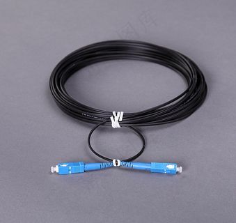 fc黑色皮线跳图片