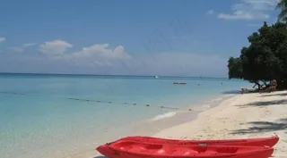 皮皮岛海滩图片