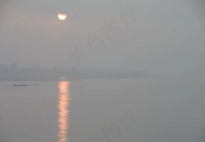海上日出图图片
