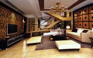 欧式客厅修饰图