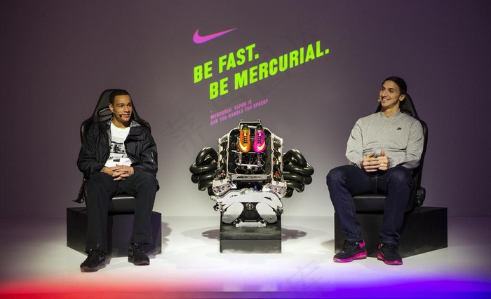 nike足球系列广告宣传平面图片