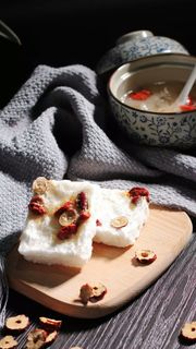 红枣白糕高清摄影图片