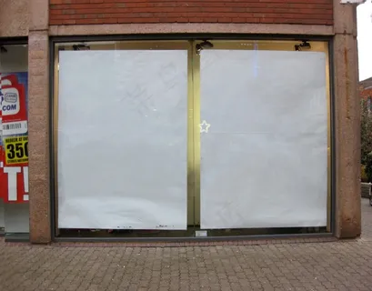 海报产品广告样机模版