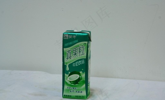蒙牛真果粒牛奶饮品图片