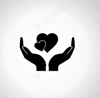 双手托举爱心标志