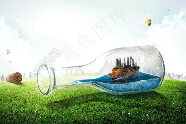 草地上的玻璃瓶(5200X3458(DPI:300))psd模版下载