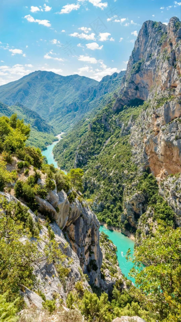 大山里的河流高清摄影图片