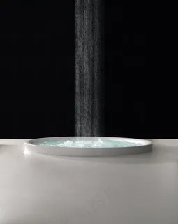 奢华的浴缸沐浴生活图片