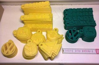 拖拉机品牌作为钥匙扣-约翰迪尔，梅...