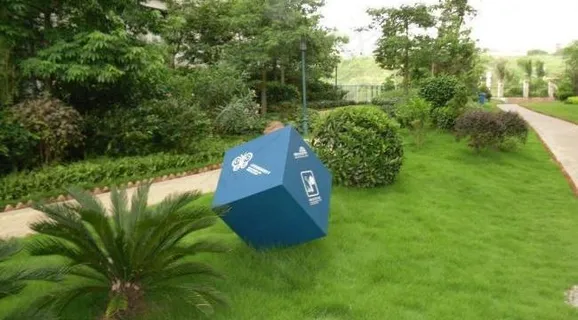 绿地草地牌图片