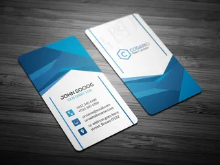 创意蓝色大色块竖版名片模板