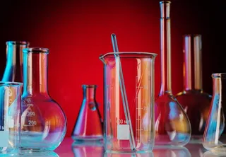 科学实验化学实验烧杯图片