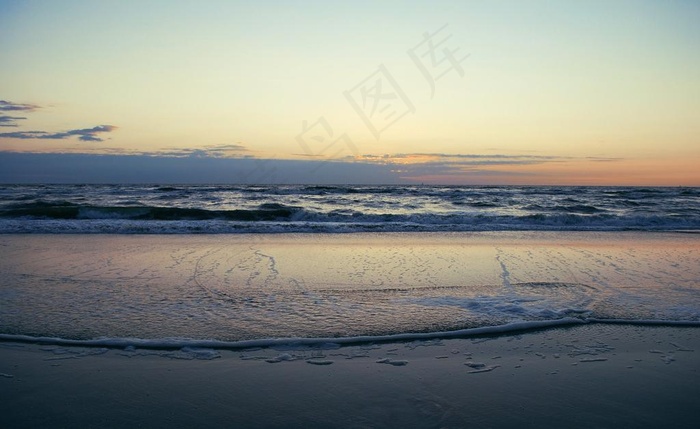 夕阳海景图片