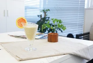 苹果生菜酸奶图图片