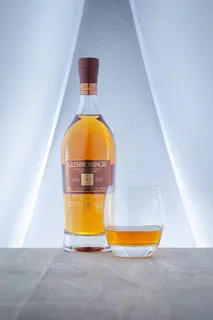 香槟与杯子图片 香槟与杯子图片