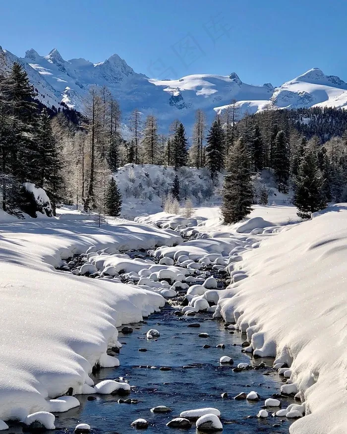 雪山