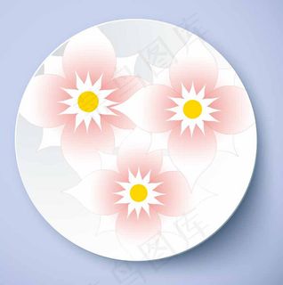 浅色调粉花瓷盘