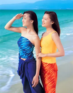 富士样片 阳光海滩美女图片