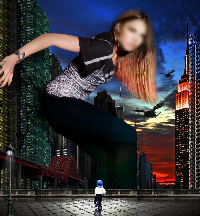 巨人美女图片(1654X1890(DPI:200))psd模版下载