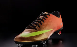 nike足球系列c罗广告宣传平面广...