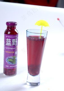 蓝莓汁图片