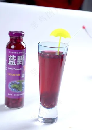 蓝莓汁图片