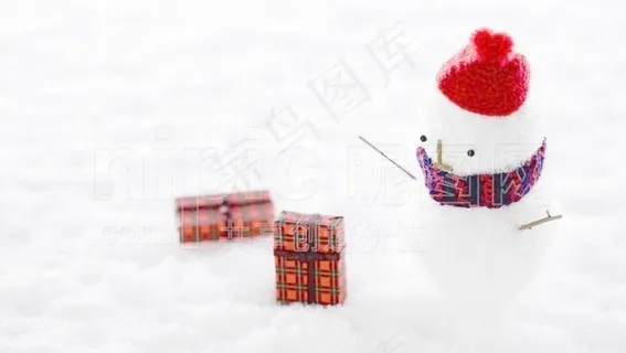 雪人图片