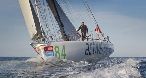 加拿大温哥华港游艇图片