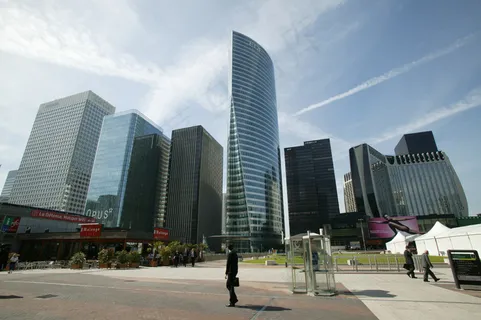 巴黎 巴黎新区 现代化建筑图片 巴黎 巴黎新区 现代化建筑图片