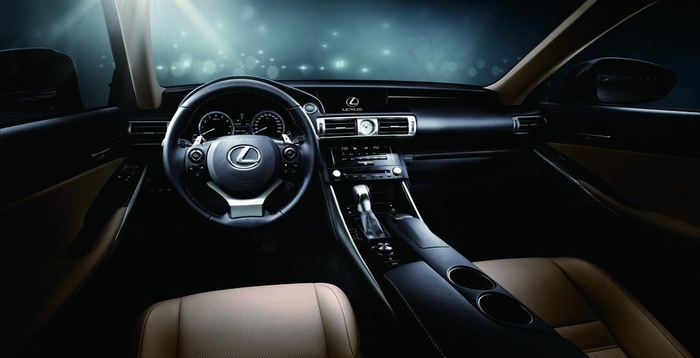 全新雷克萨斯IS内饰图片