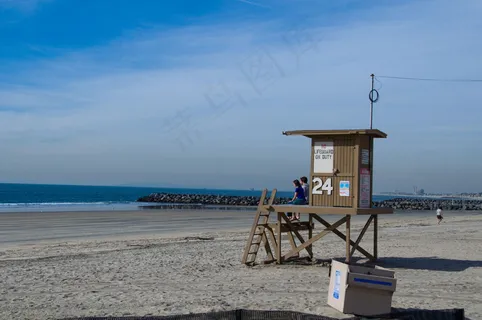 蓝天 大海 海边的房子图片 蓝天 大海 海边的房子图片