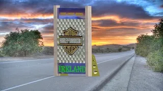 哈雷戴维森桌上的标志