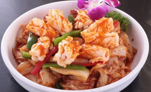 韩国辣泡菜炒鲜鱿花图片 韩国辣泡菜炒鲜鱿花图片