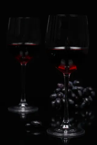 美酒 红酒 香槟 高脚杯图片