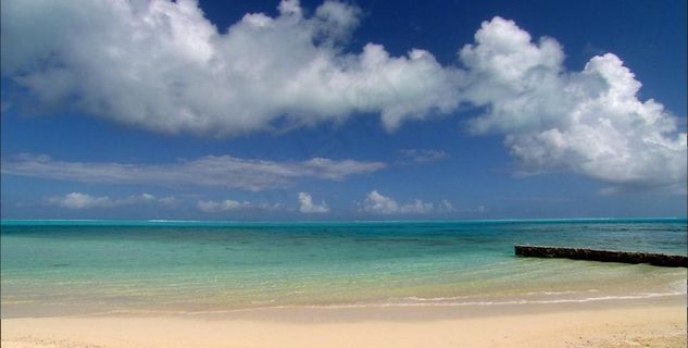 云彩 天空 海水 海滩图片