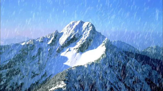 雪山大雪 雪山大雪