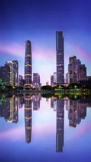 城市建筑水中倒影高清摄影图片 城市建筑水中倒影高清摄影图片