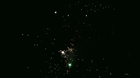 Alpha通道爆火花股票视频 视频...