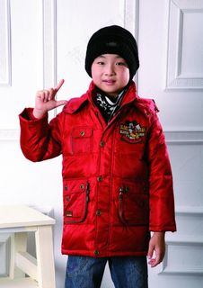 儿童羽绒服图片