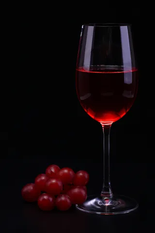 高脚杯 红酒图片