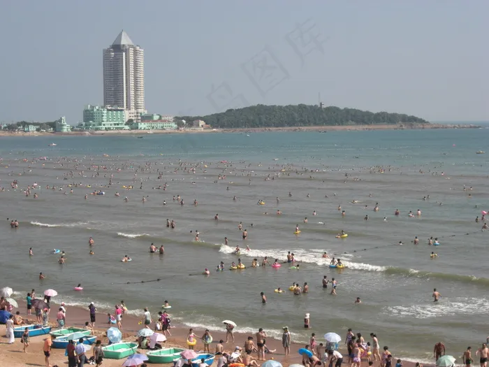 青岛海滩图片