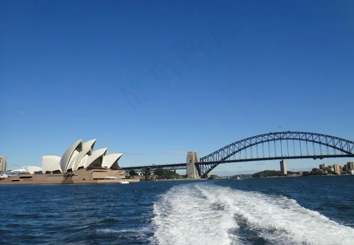 远眺悉尼大桥歌剧院图片