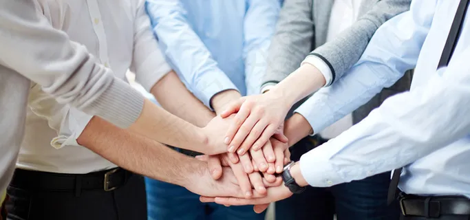 团结协作人物手势 团结协作人物手势